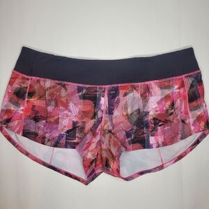 Lululemon Speed Up Short 2.5" Size 10